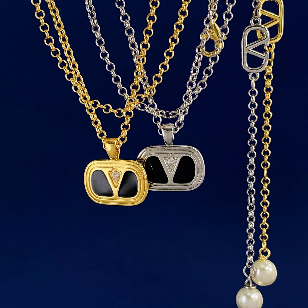 China Replica Valentino Necklaces 33usd Only