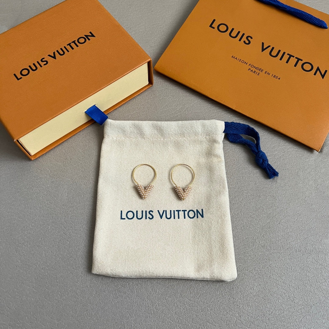 China Replica LV Earrings 38usd Only