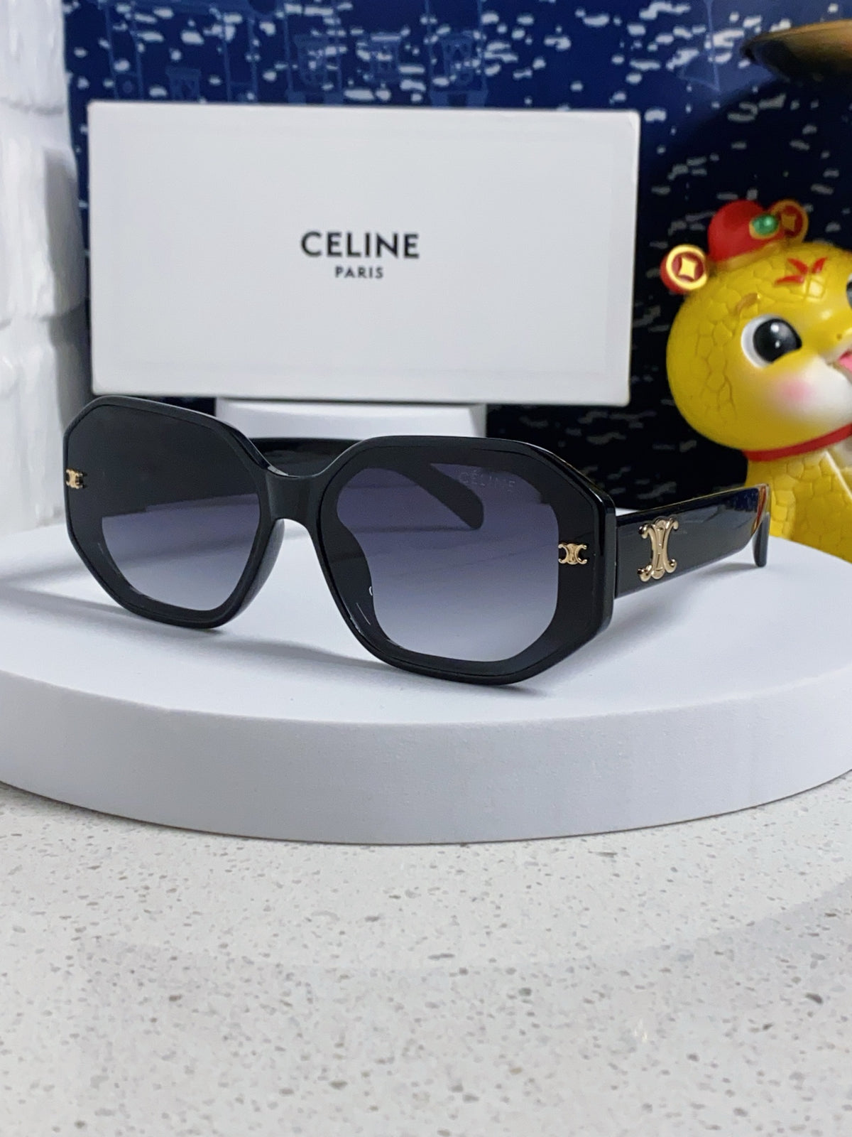 China Replica Celine Sunglasses 28usd Only