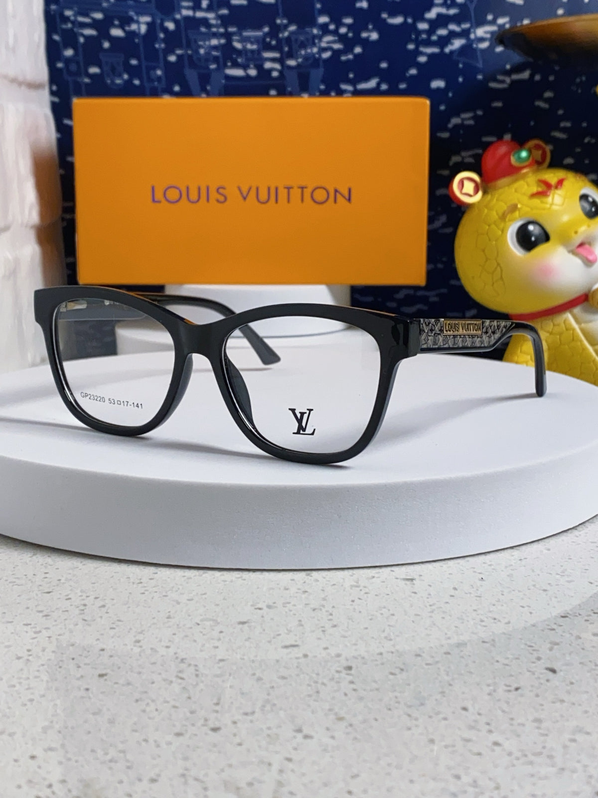 China Replica LV Sunglasses 30usd Only