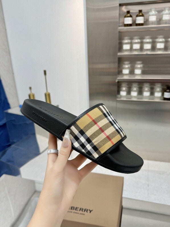 China Replica Burberry Women Shoes 59usd Only