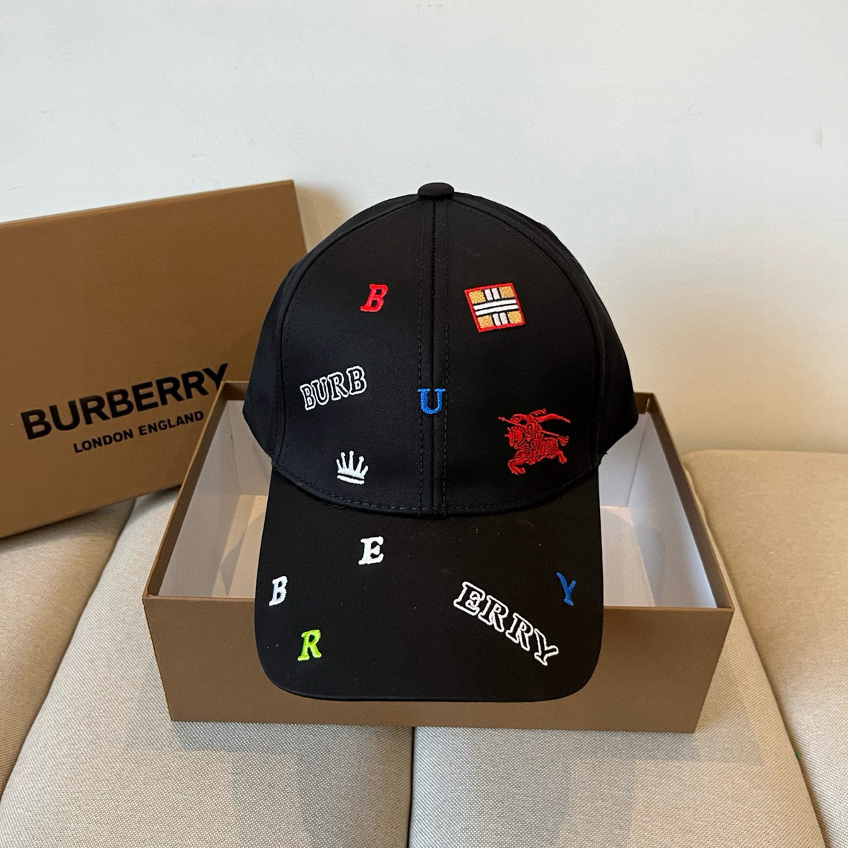 China Replica Burberry Hats 22usd Only
