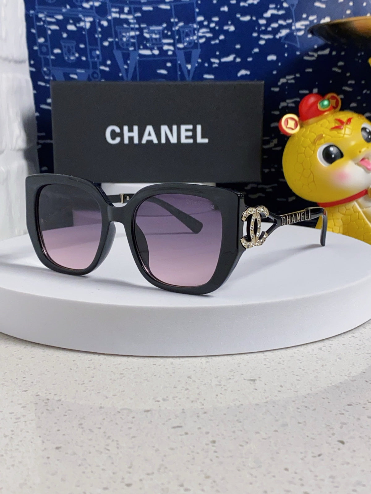 China Replica Chanel Sunglasses 32usd Only