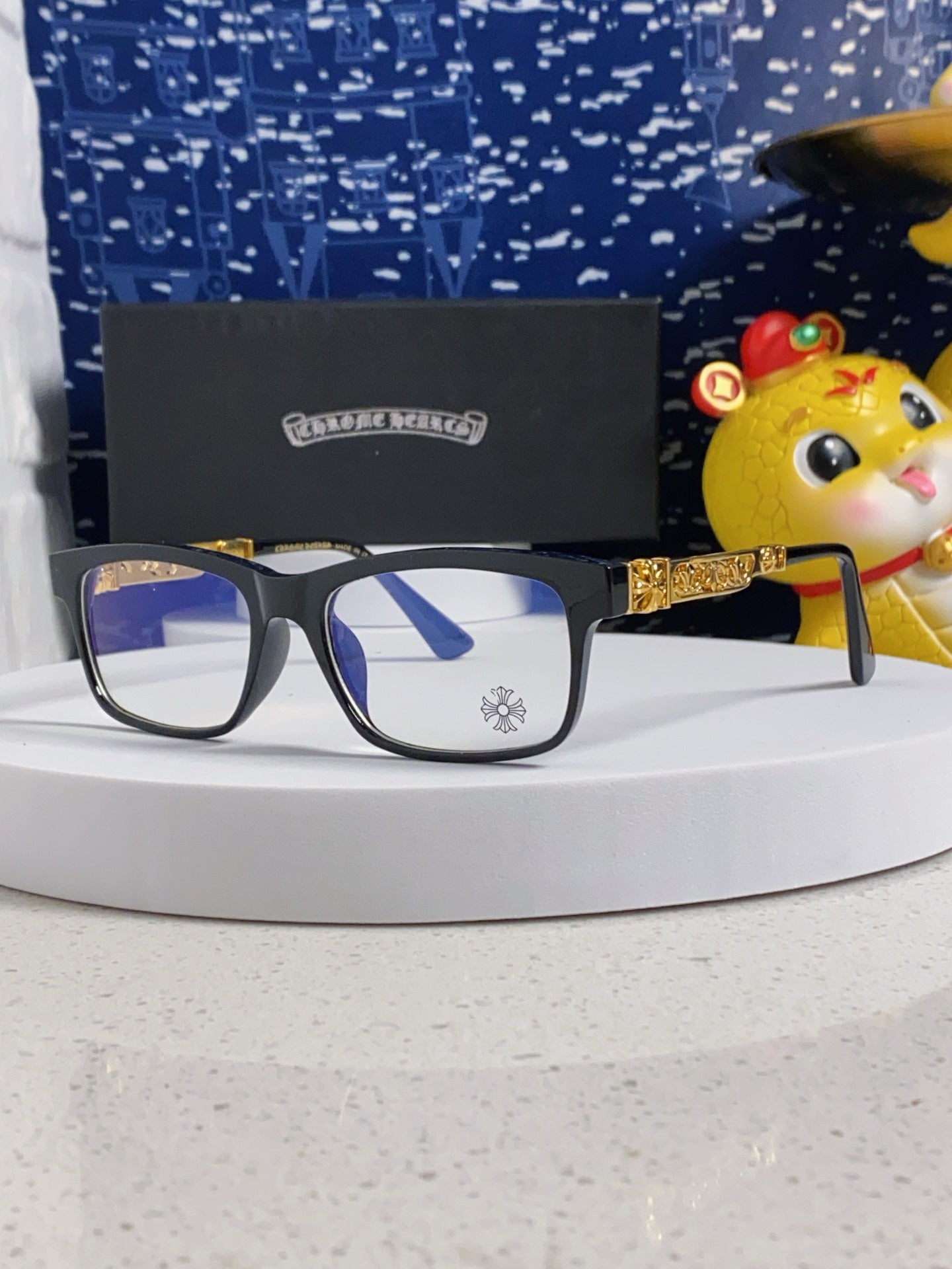 China Replica Chrome Hearts Sunglasses 28usd Only