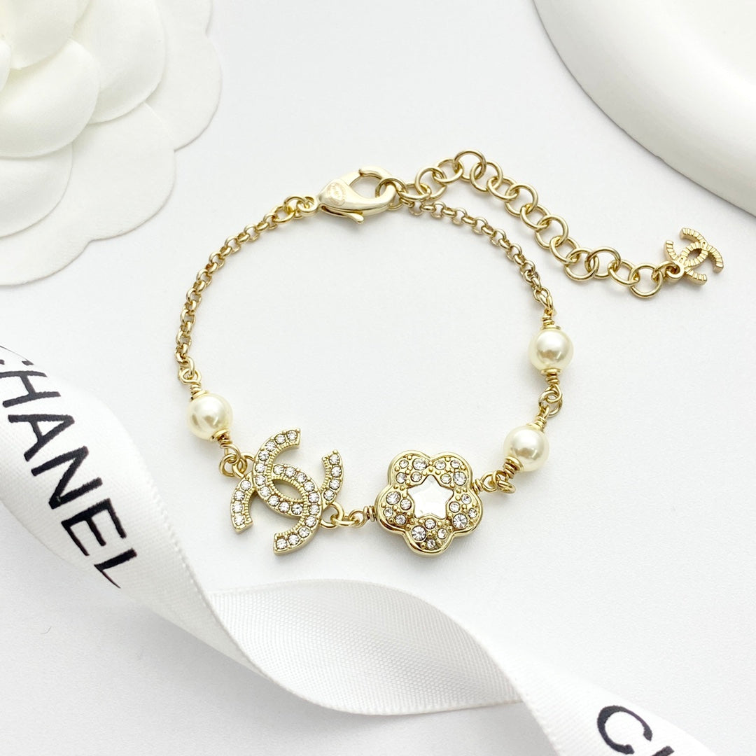 China Replica Gucci Bracelets 30usd Only