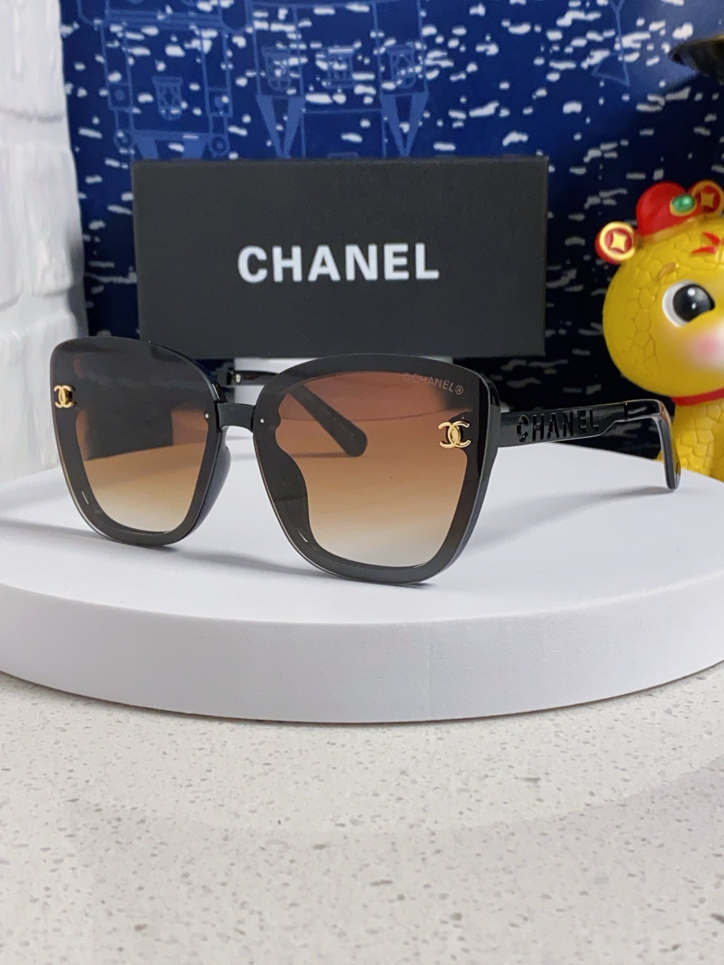 China Replica Chanel Sunglasses 24usd Only