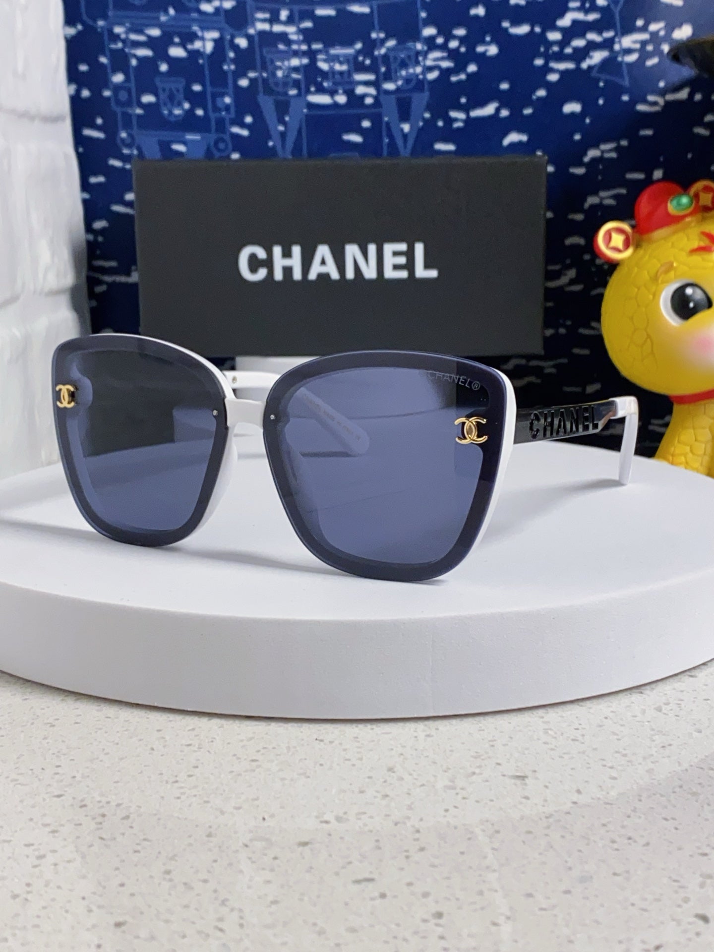 China Replica Chanel Sunglasses 24usd Only