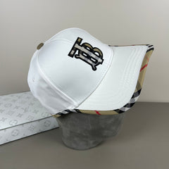 China Replica Burberry Hats 20usd Only