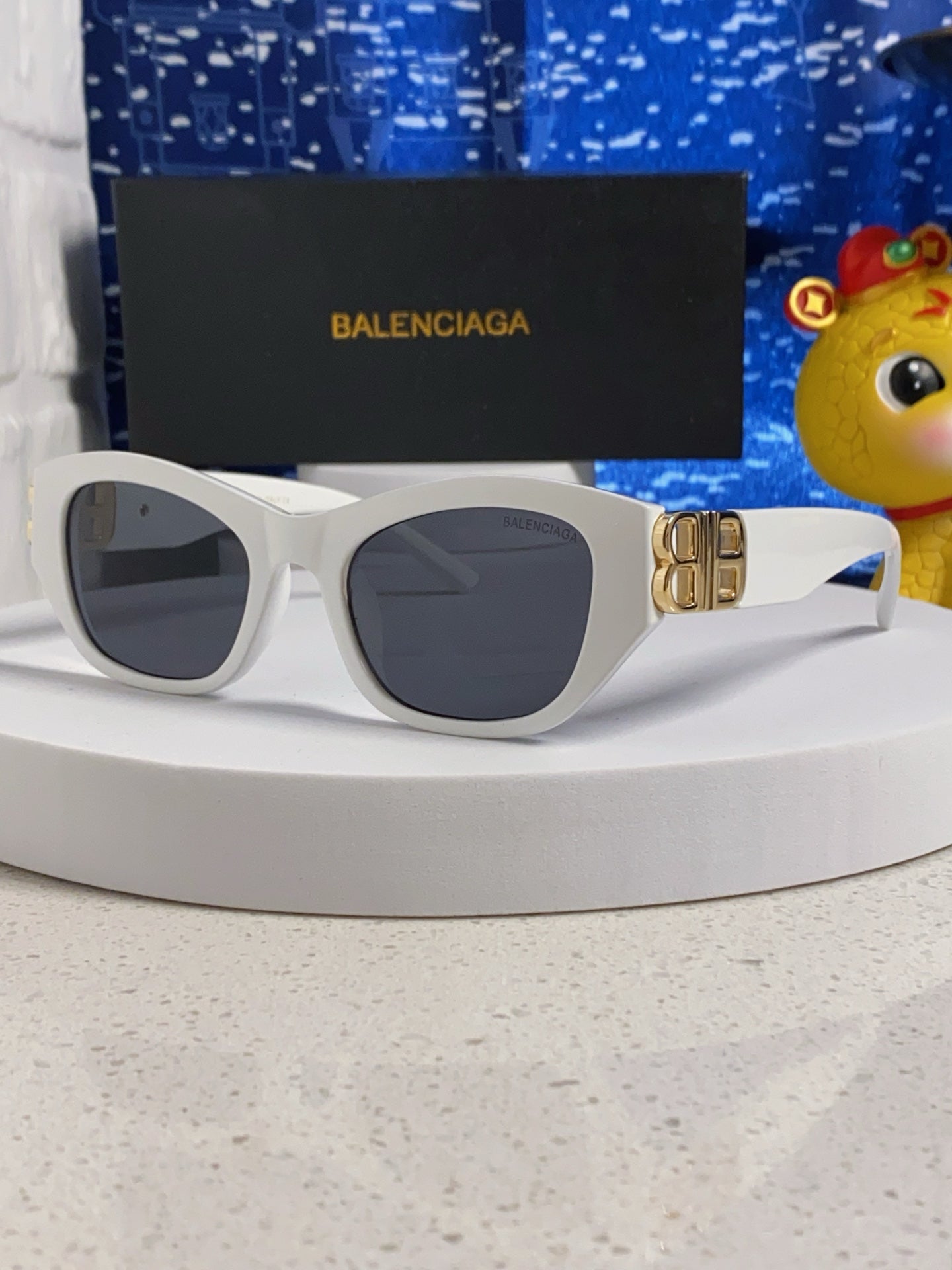 China Replica Balenciaga Sunglasses 28usd Only