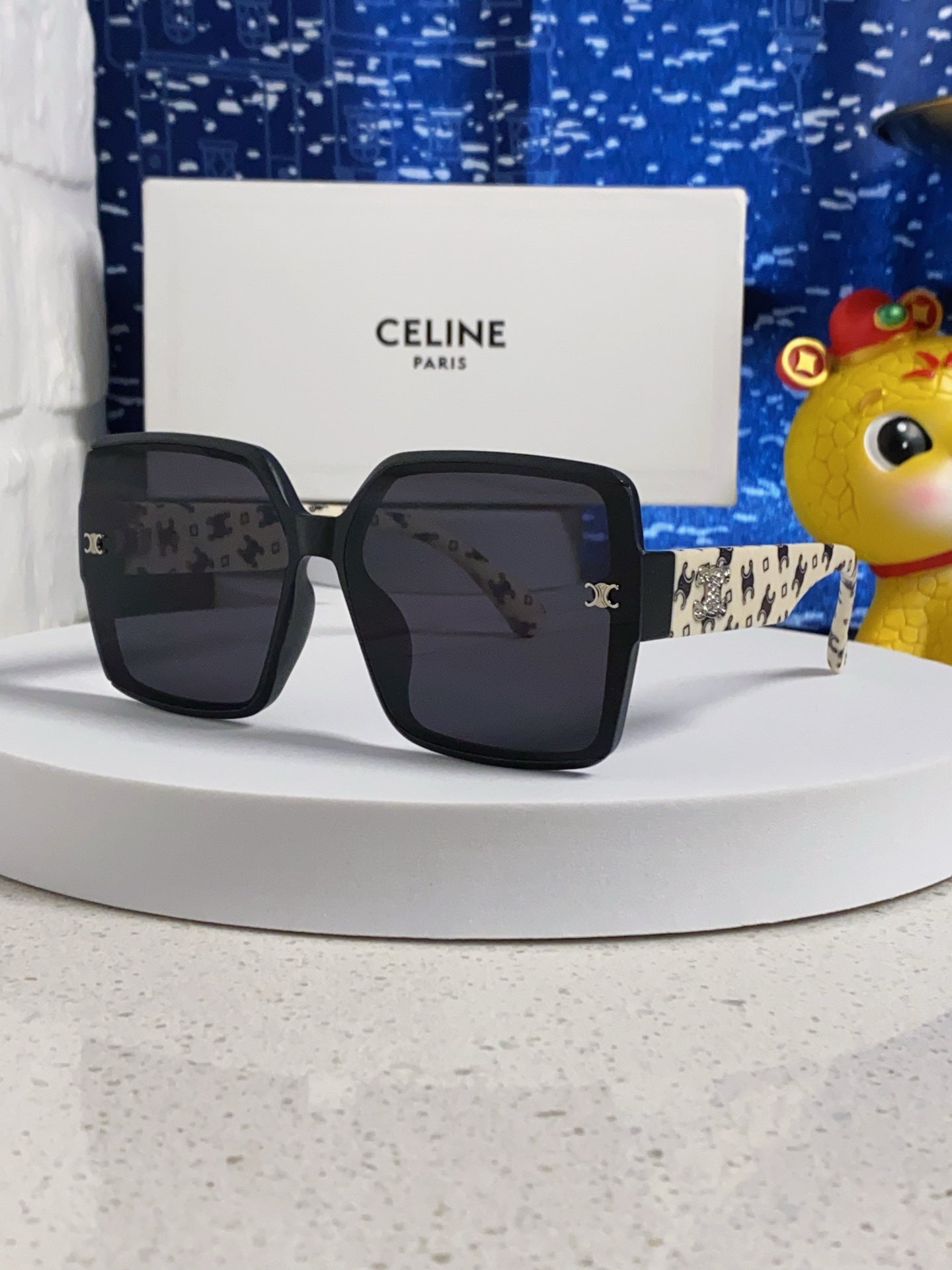 China Replica Celine Sunglasses 28usd Only