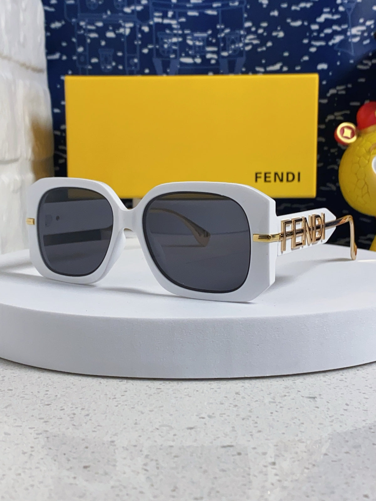 China Replica Fendi Sunglasses 30usd Only