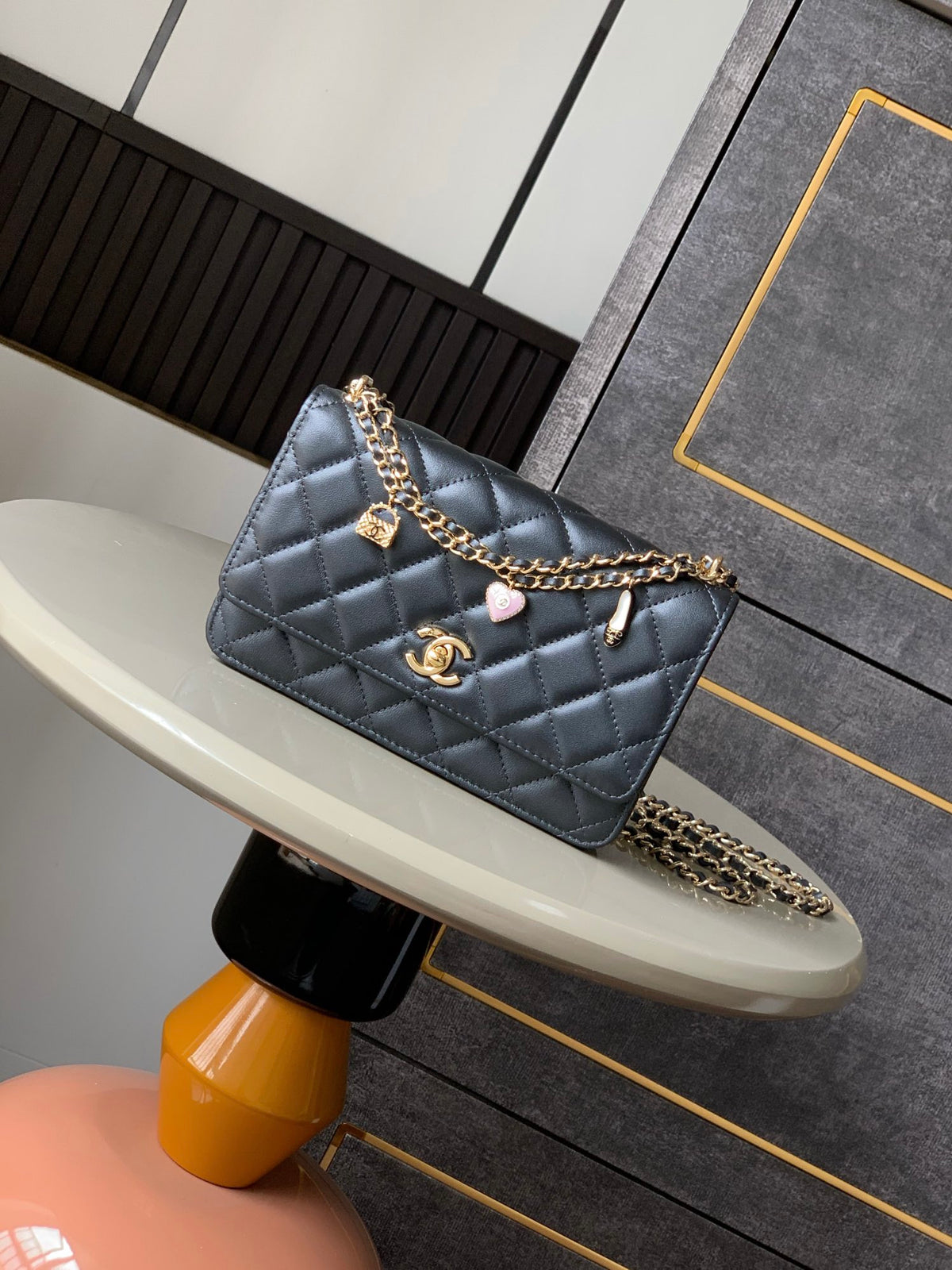 China Replica Chanel Handbags 255usd Only
