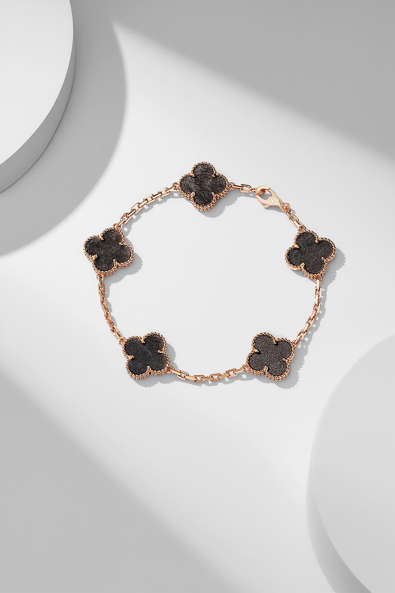 China Replica Van Cleef Arpels Bracelets 95usd Only