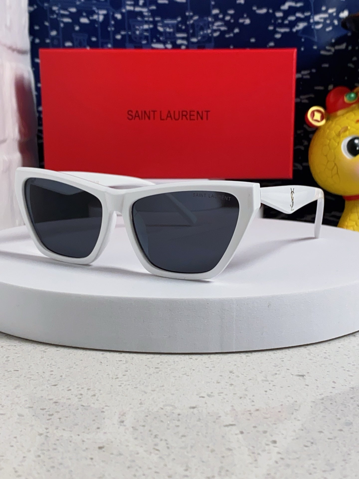 China Replica YSL Sunglasses 30usd Only