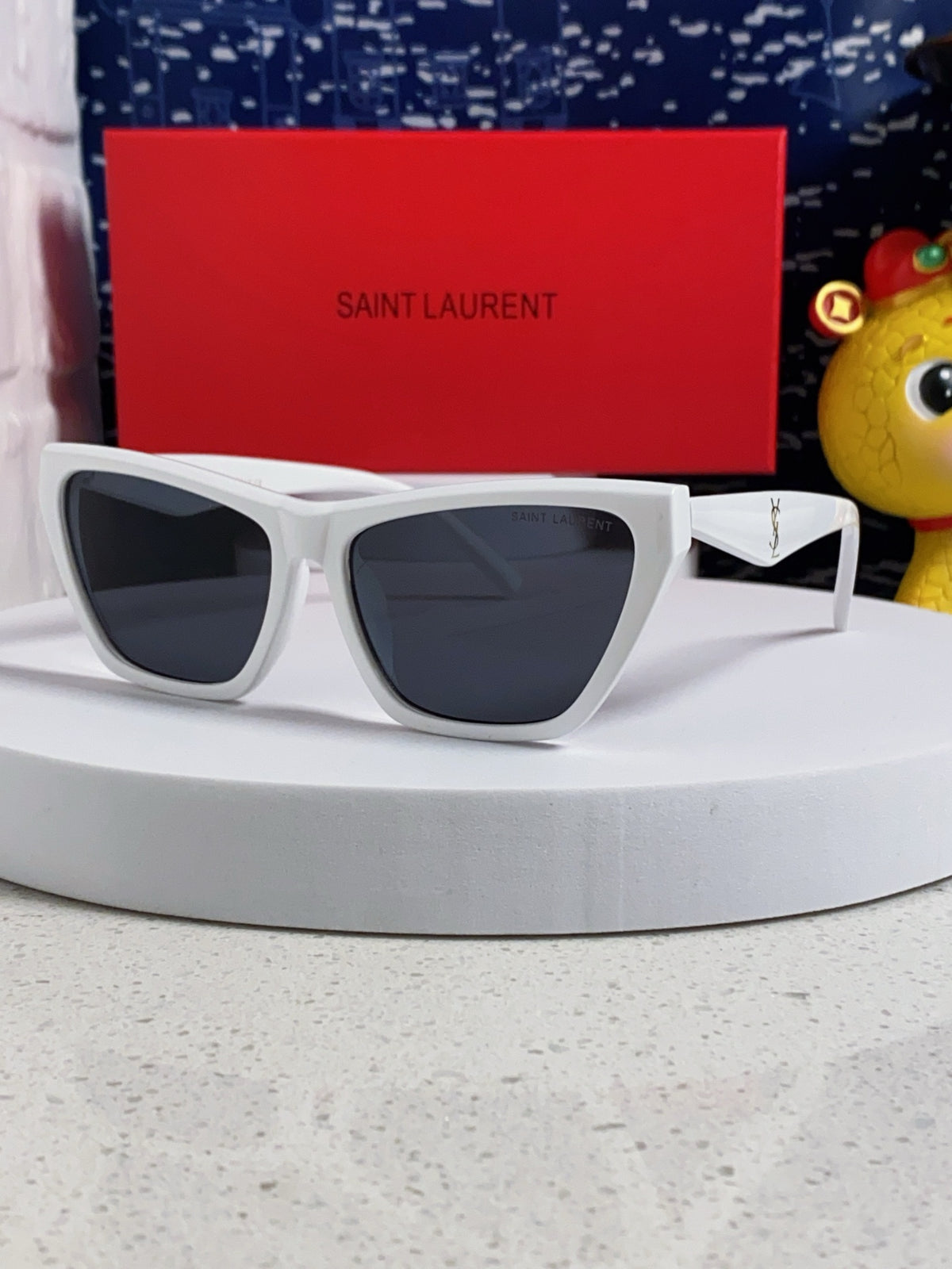 China Replica YSL Sunglasses 30usd Only