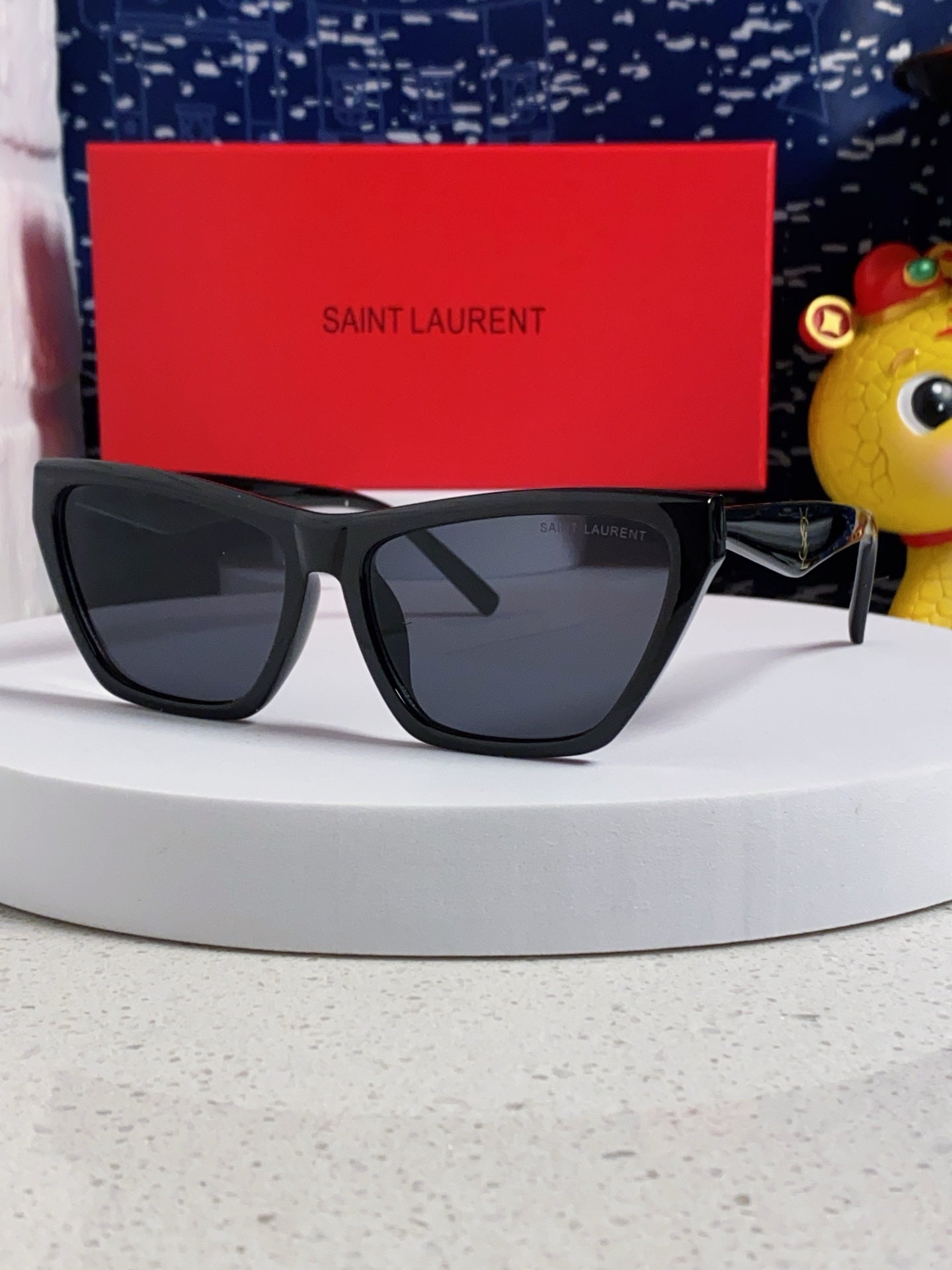 China Replica YSL Sunglasses 30usd Only