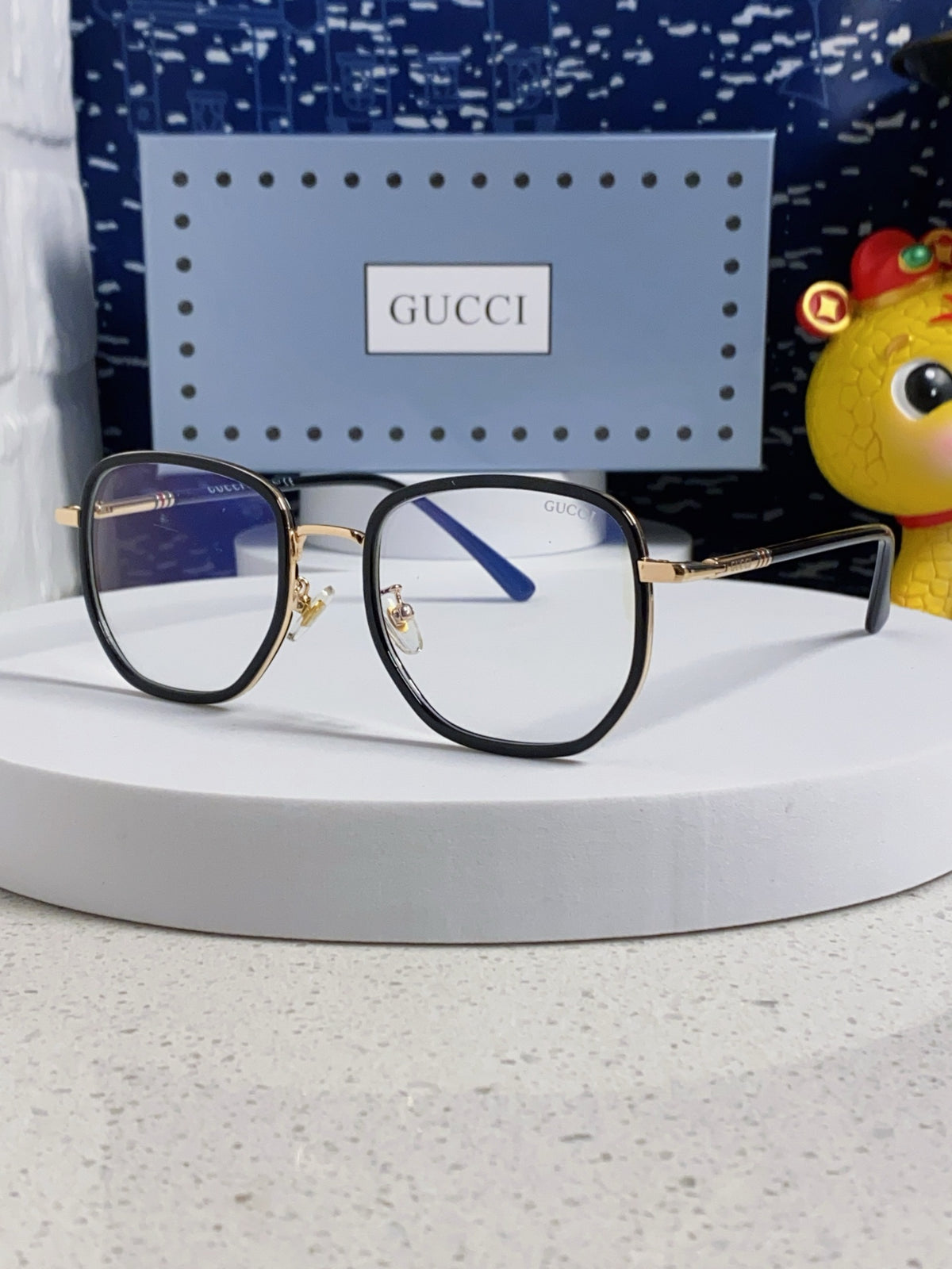 China Replica Gucci Sunglasses 26usd Only