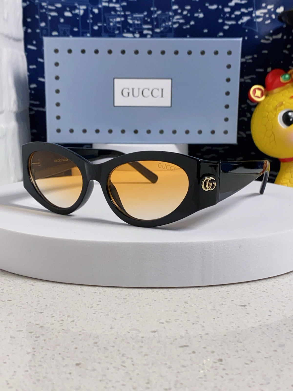 China Replica Gucci Sunglasses 30usd Only