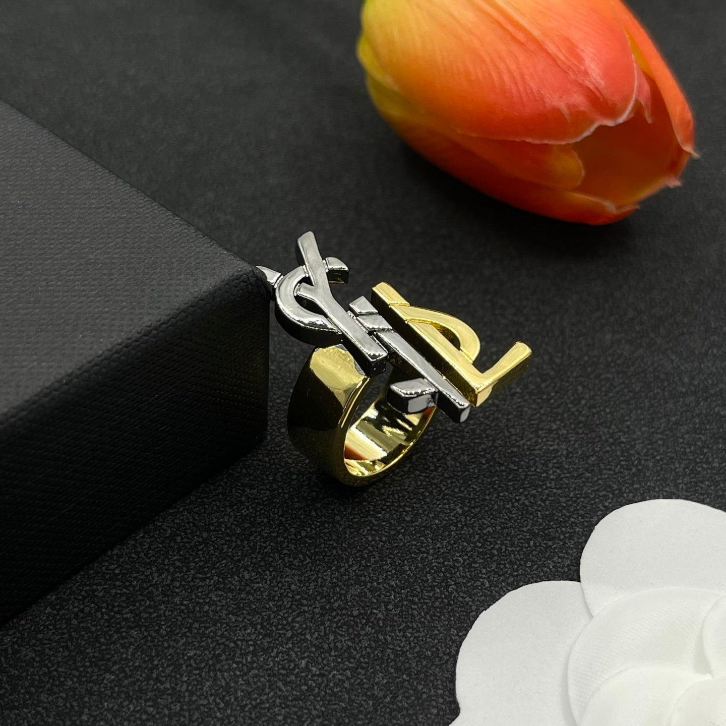 China Replica YSL Rings 22usd Only
