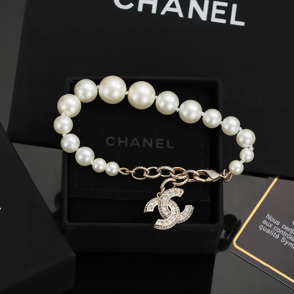 China Replica Chanel Bracelets 25usd Only