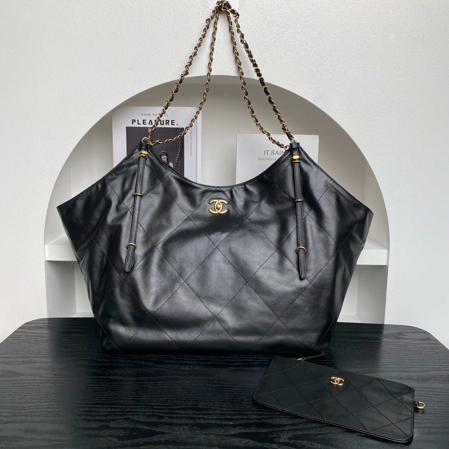China Replica Chanel Handbags 324usd Only