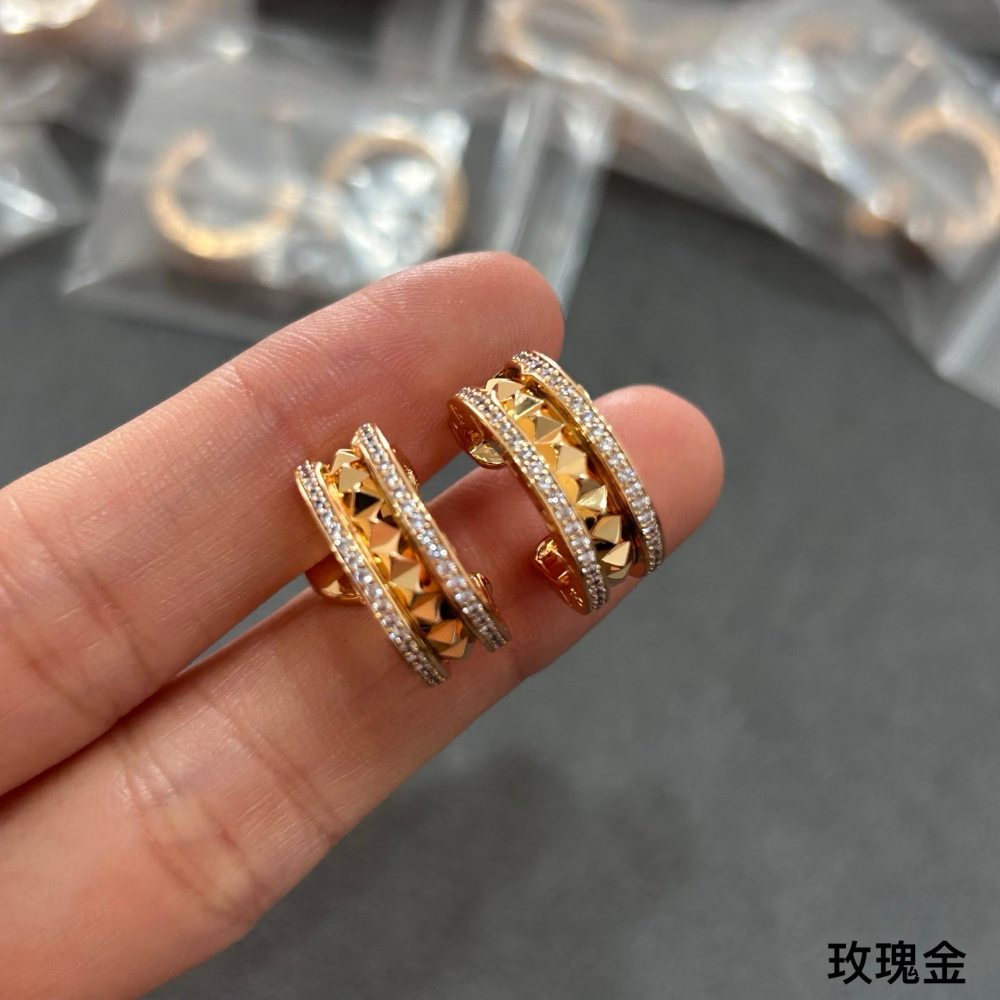 China Replica Bvlgari Earrings 65usd Only
