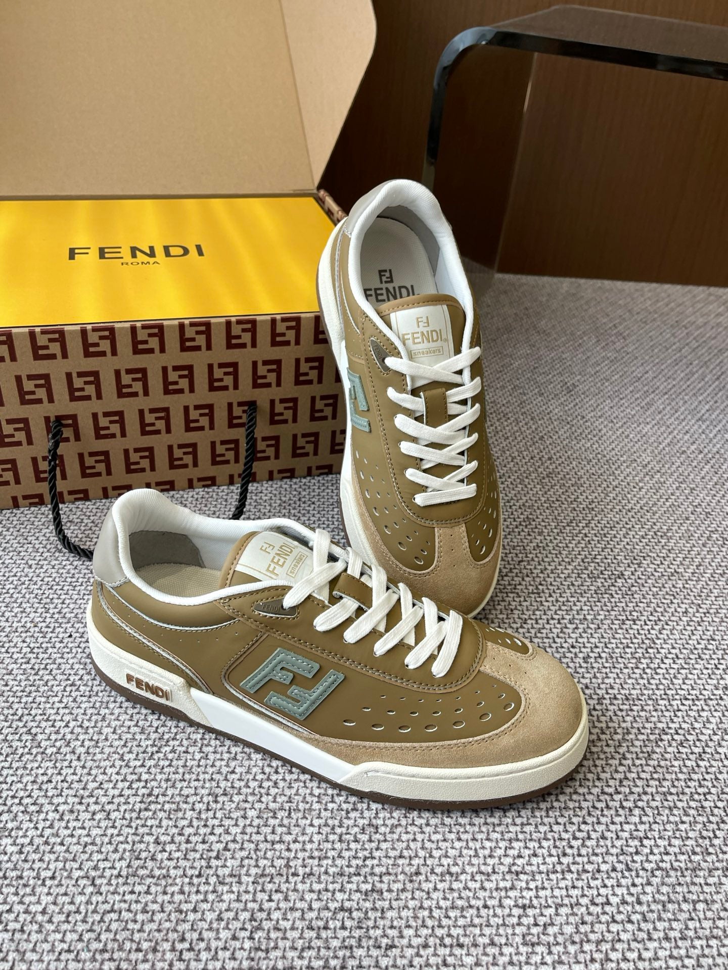 China Replica Fendi Women Shoes 122usd Only