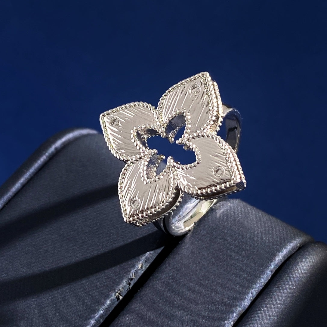 China Replica Van Cleef Arpels Rings 20usd Only