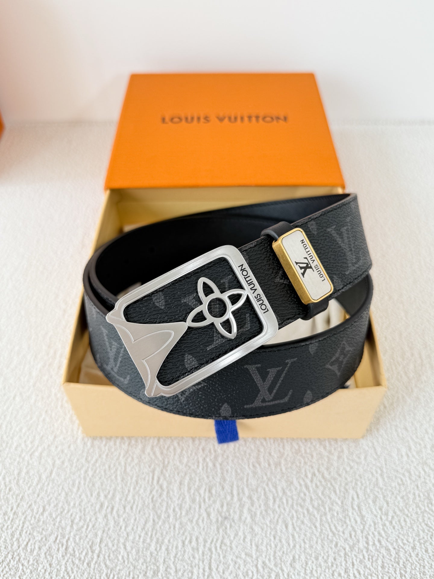 China Replica LV Belts 52usd Only