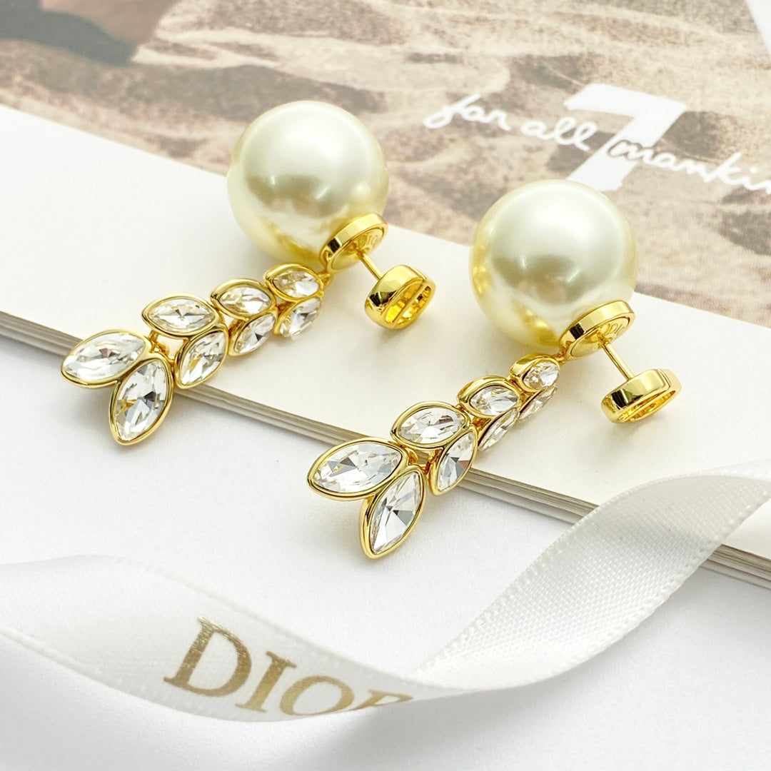 China Replica Dior Earrings 38usd Only