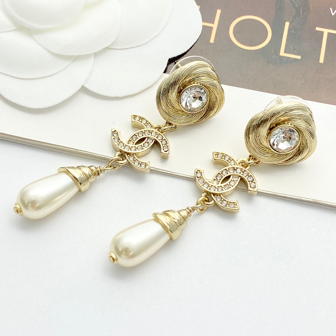 China Replica Chanel Earrings 32usd Only