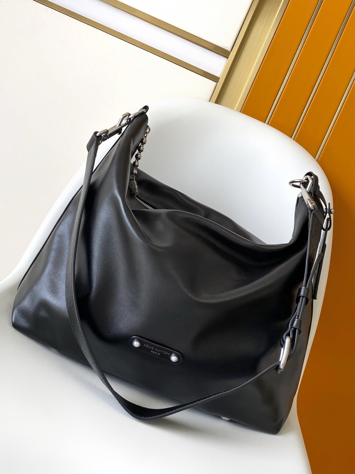 China Replica LV Handbags 195usd Only