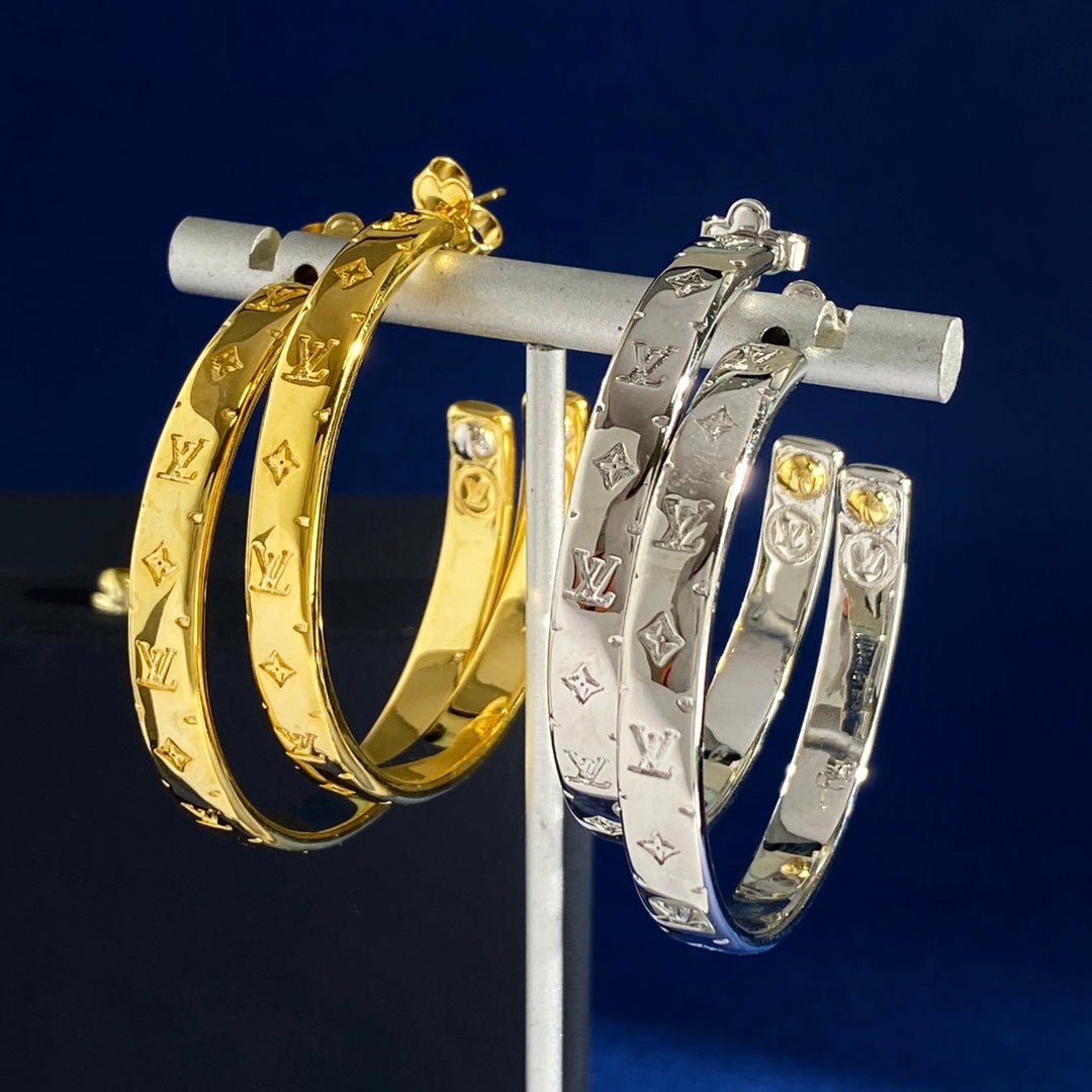 China Replica LV Earrings 25usd Only