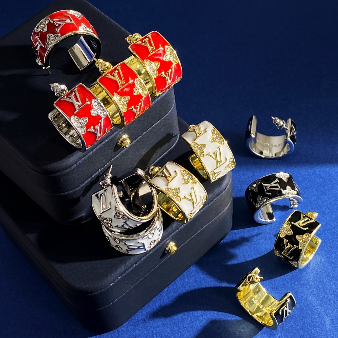 China Replica LV Earrings 25usd Only
