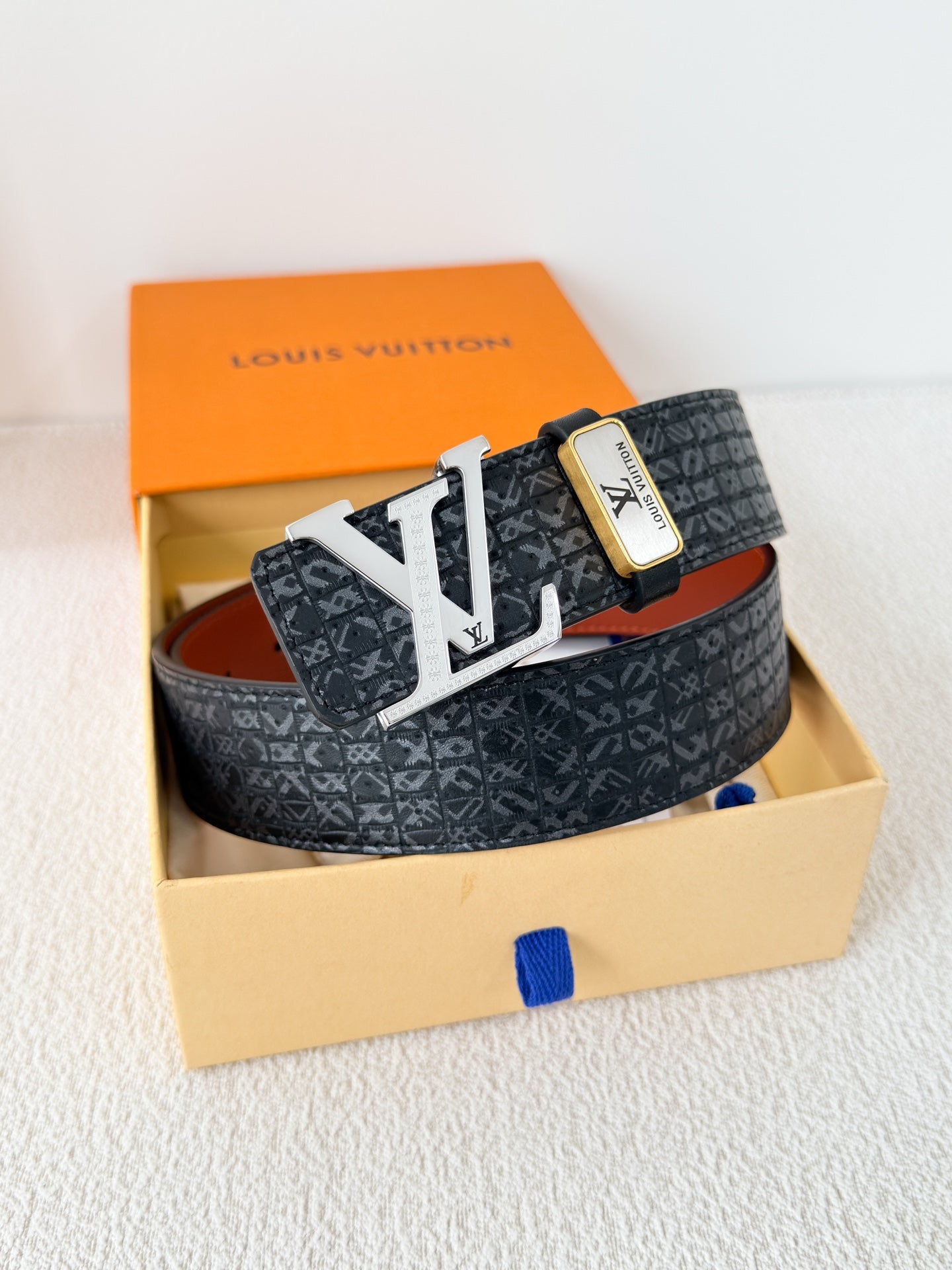 China Replica LV Belts 52usd Only