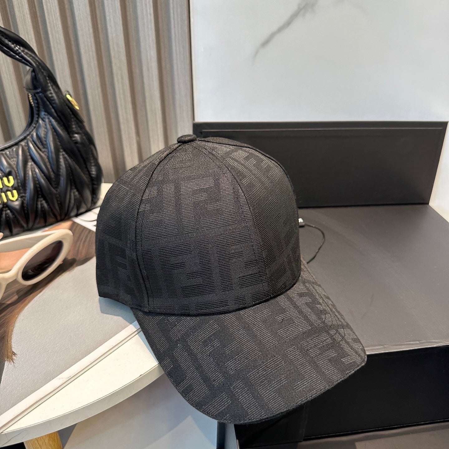 China Replica Fendi Hats 22usd Only