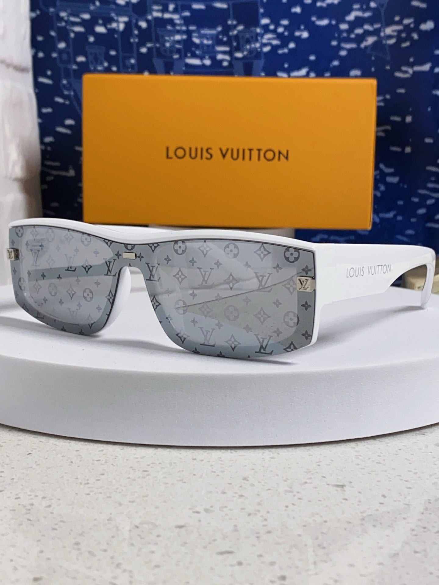 China Replica LV Sunglasses 32usd Only