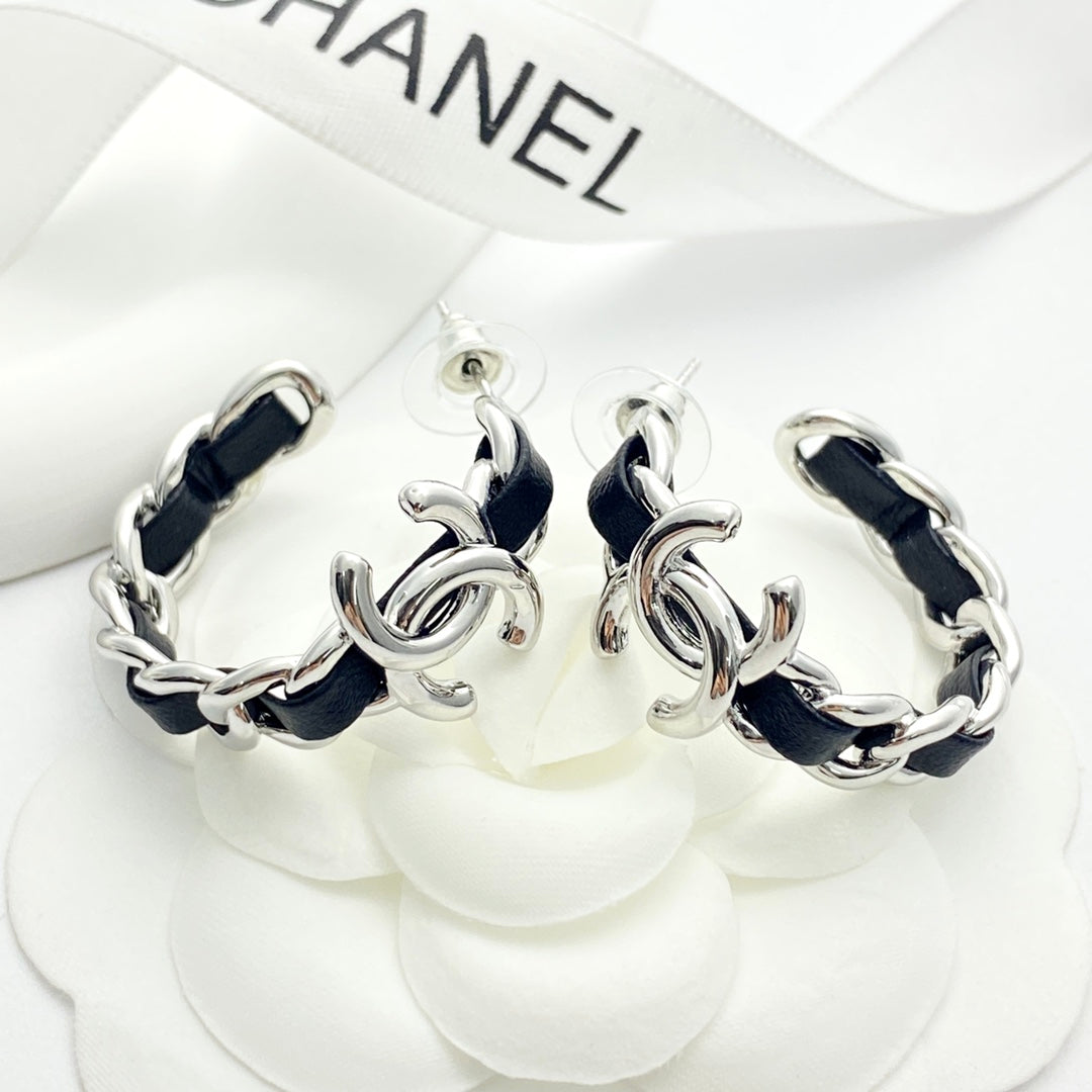 China Replica Chanel Earrings 30usd Only
