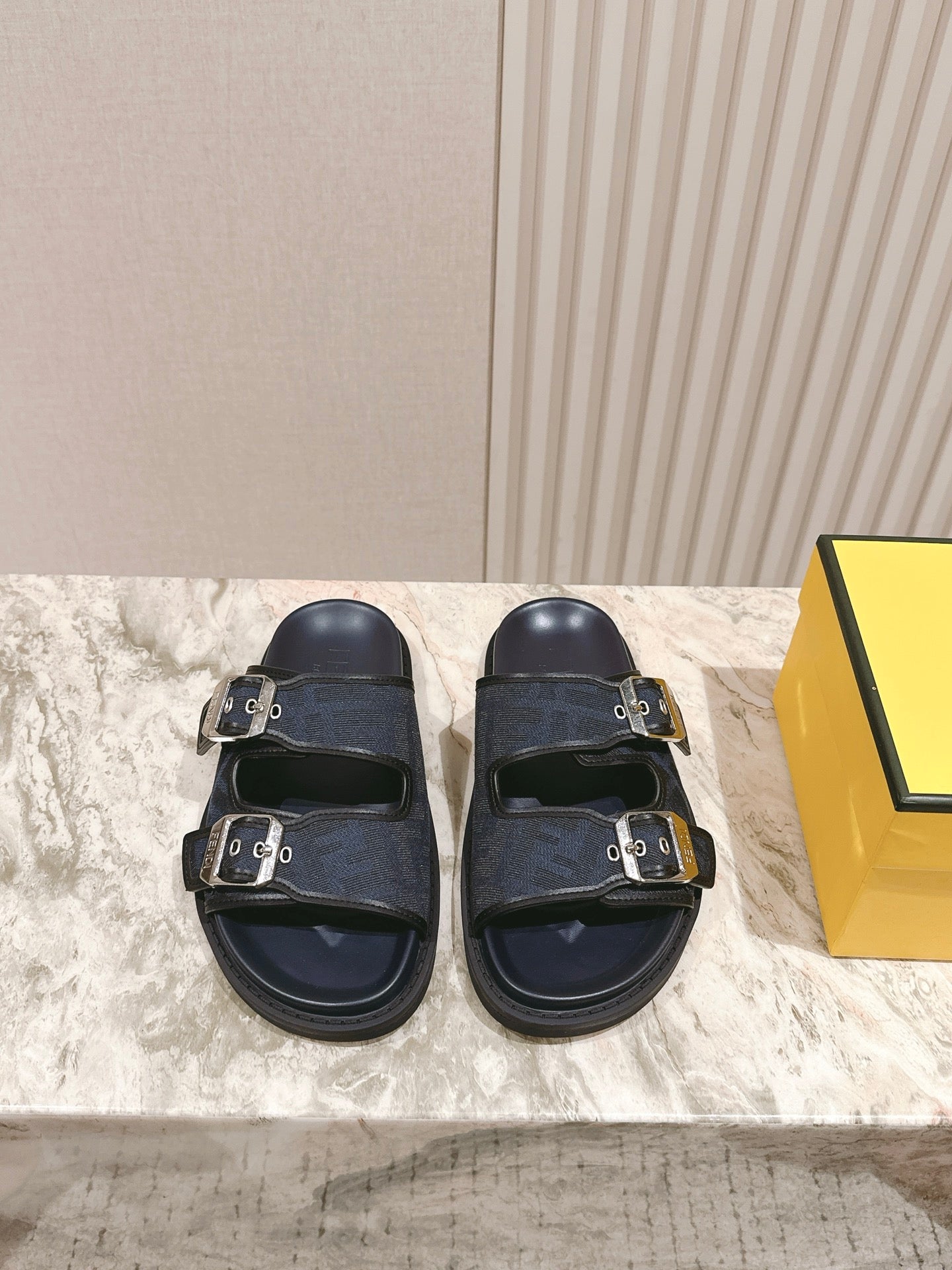 China Replica Fendi Women Shoes 84usd Only