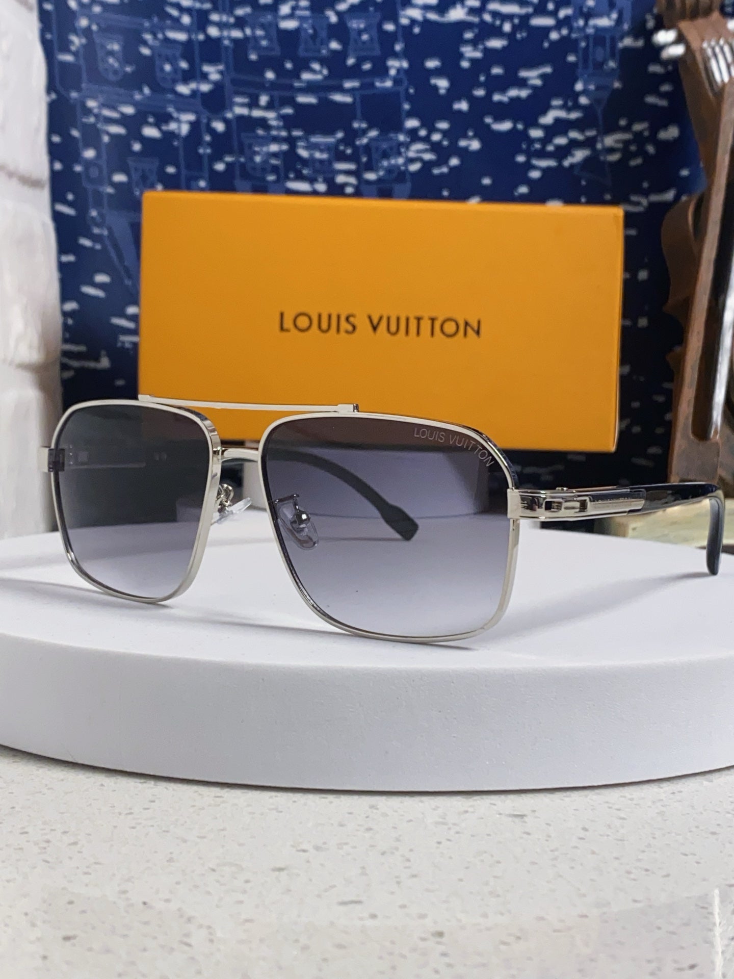 China Replica LV Sunglasses 32usd Only