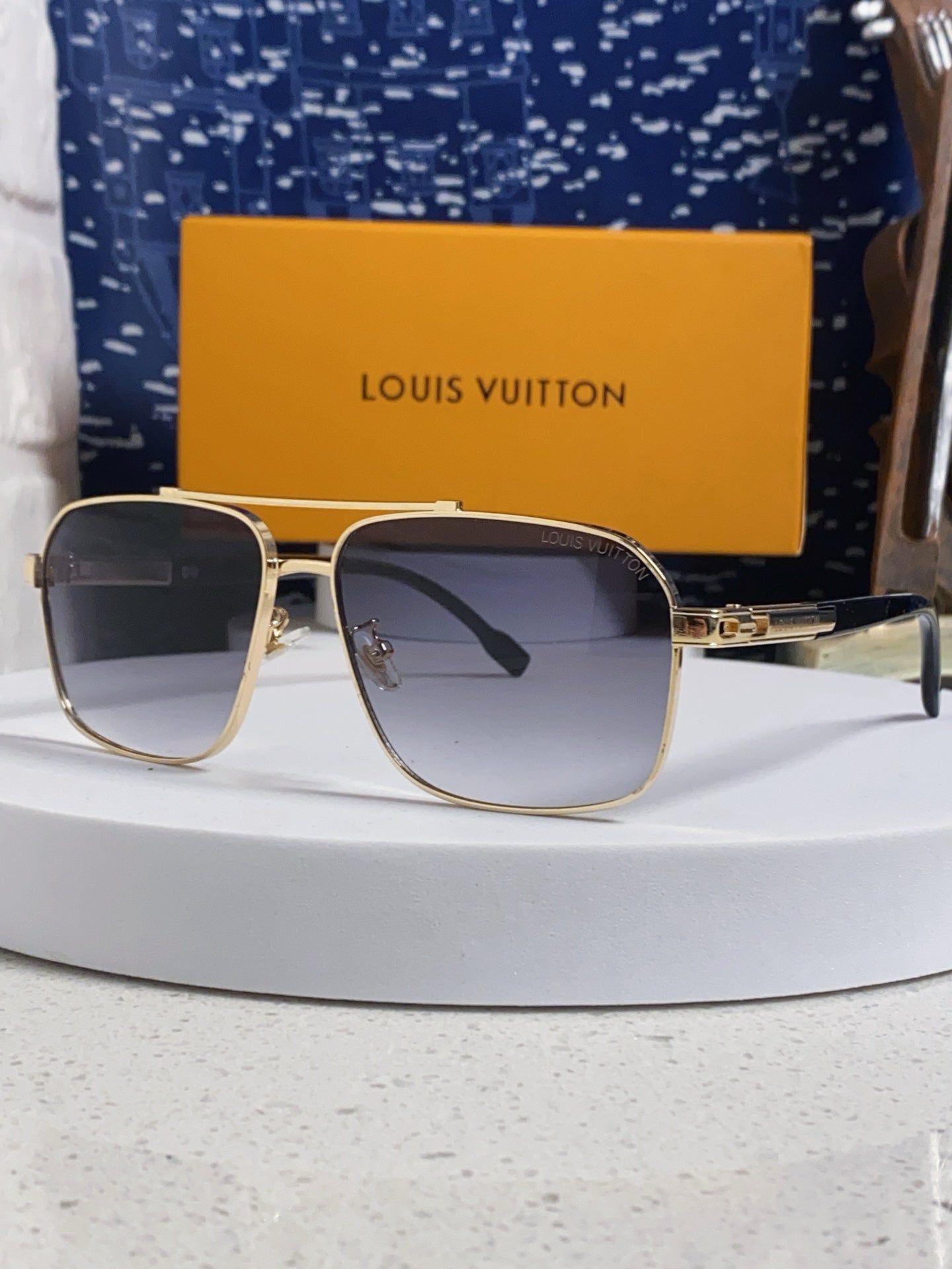 China Replica LV Sunglasses 32usd Only
