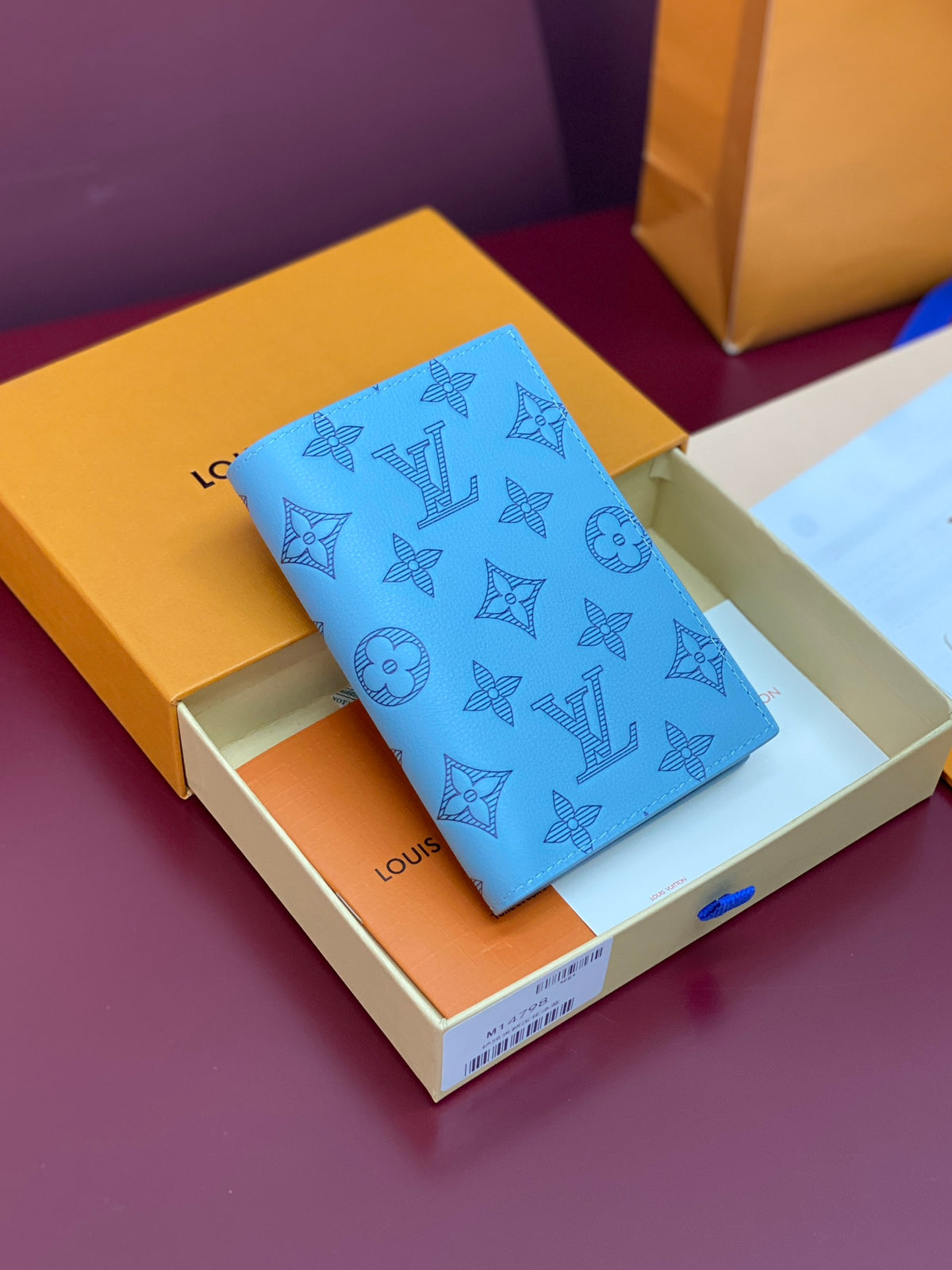 China Replica LV Handbags 51usd Only