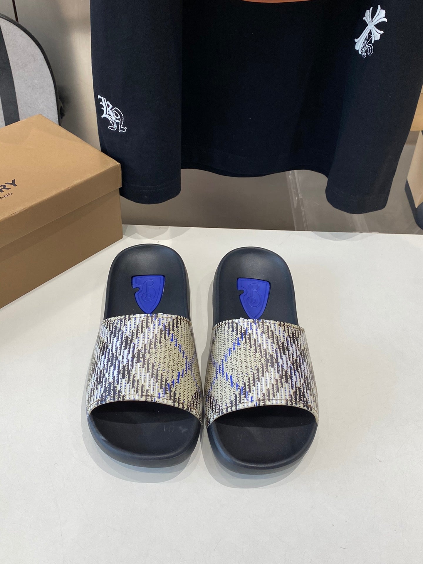China Replica Burberry Women Shoes 56usd Only