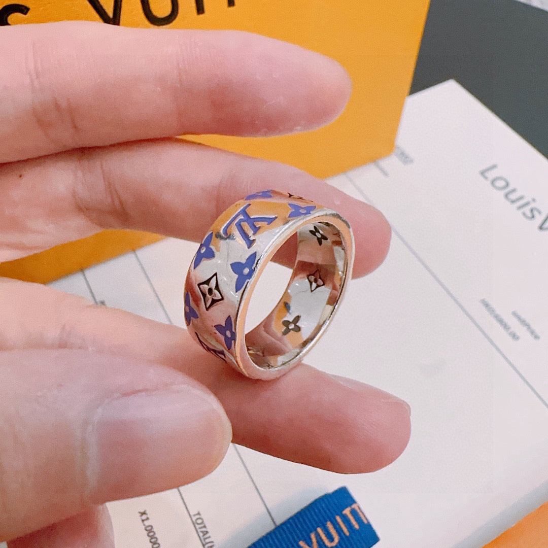 China Replica LV Rings 30usd Only