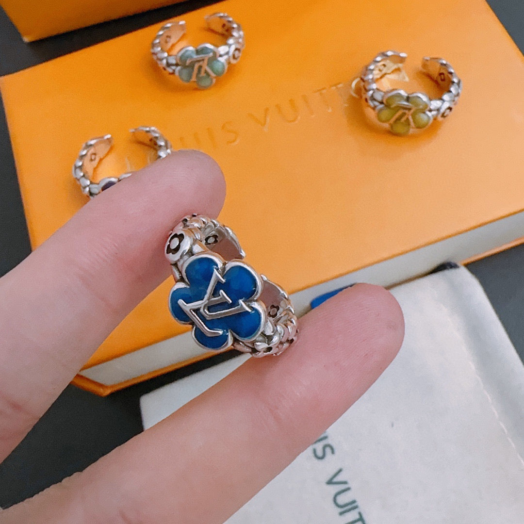 China Replica LV Rings 30usd Only