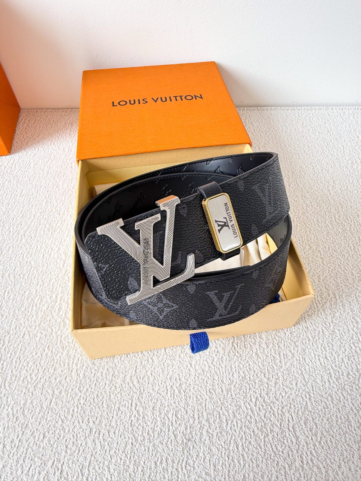 China Replica LV Belts 52usd Only