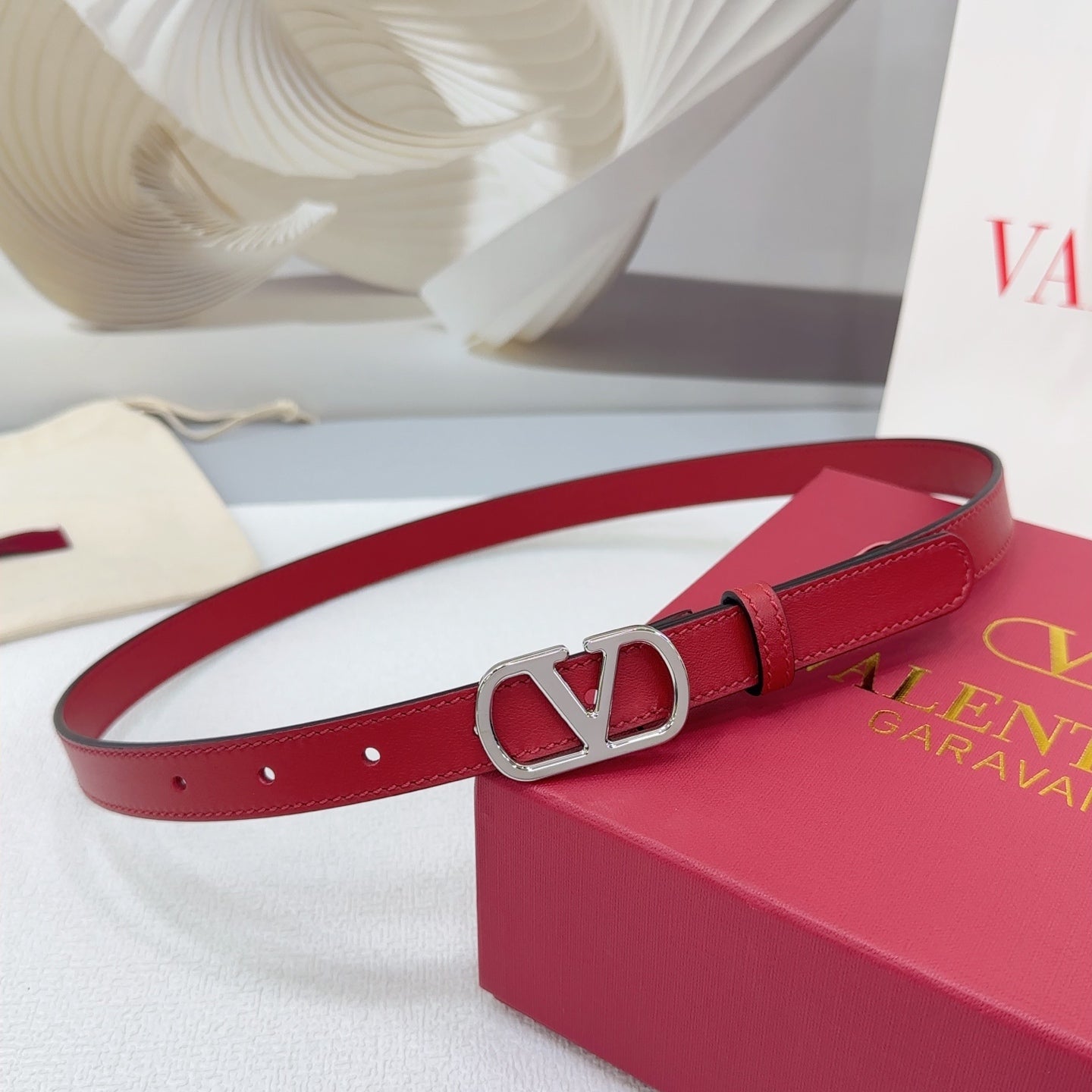 China Replica Valentino Belts 52usd Only
