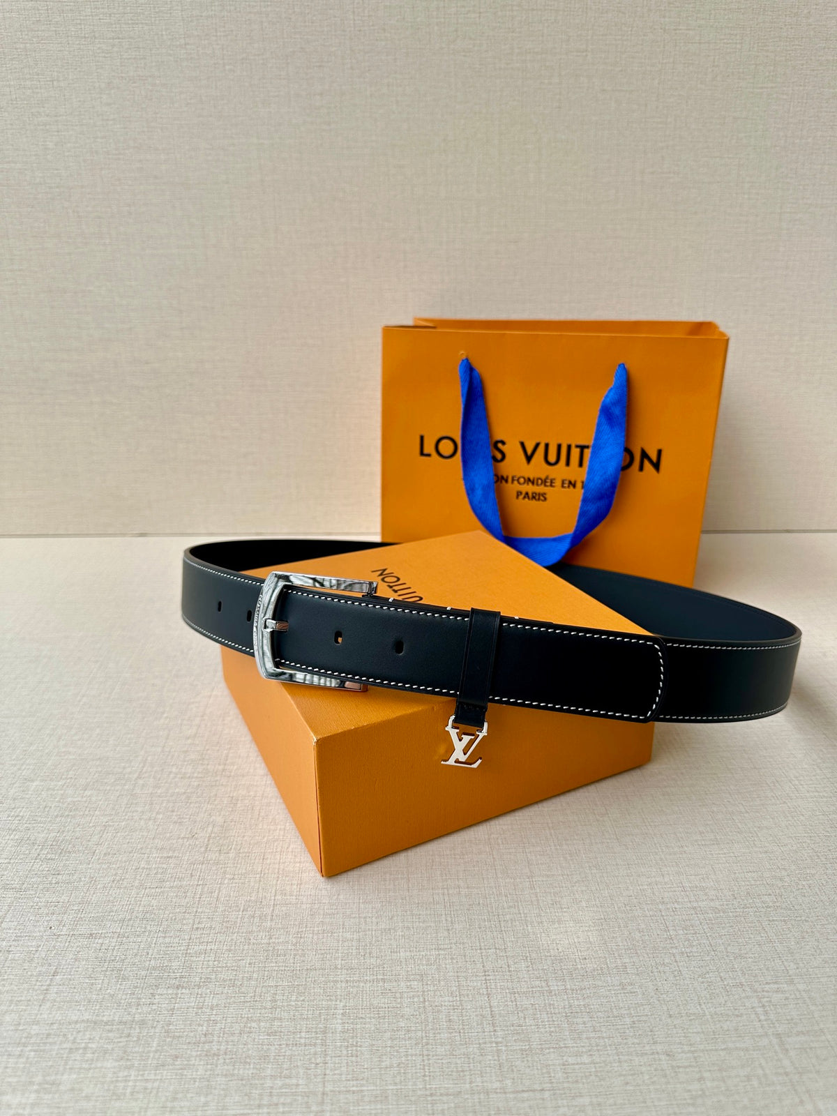 China Replica LV Belts 56usd Only