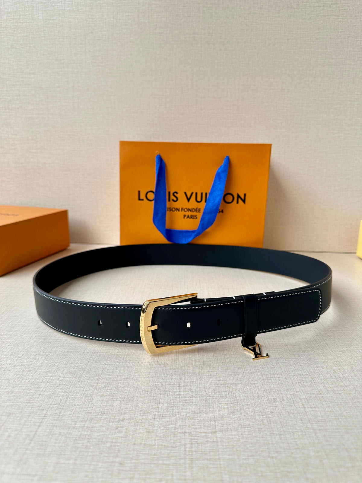 China Replica LV Belts 56usd Only