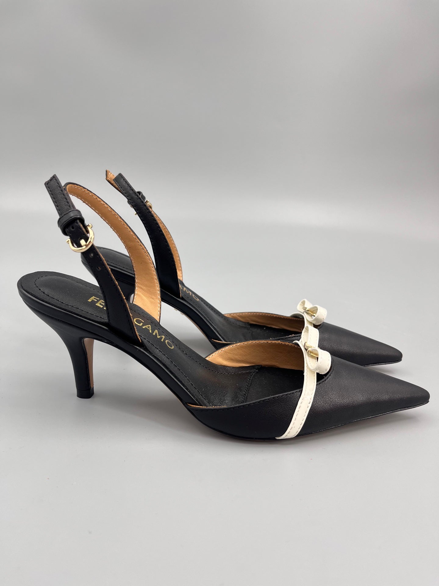 China Replica Ferragamo Women Shoes 98usd Only